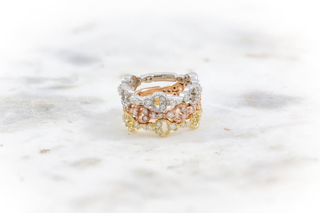 Duchess band - Lover's knot diamond band
