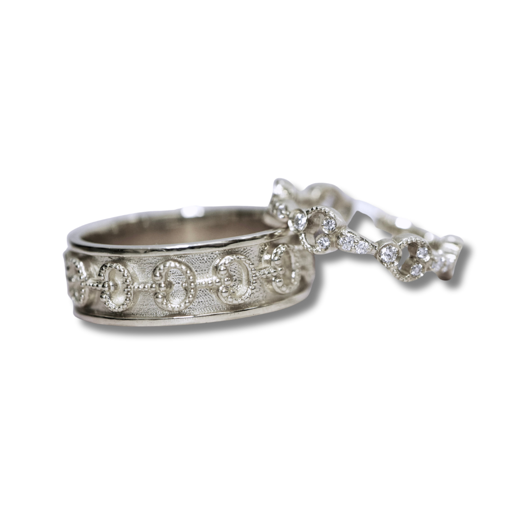 Lover's Knot gold bands, 2 piece wedding set
