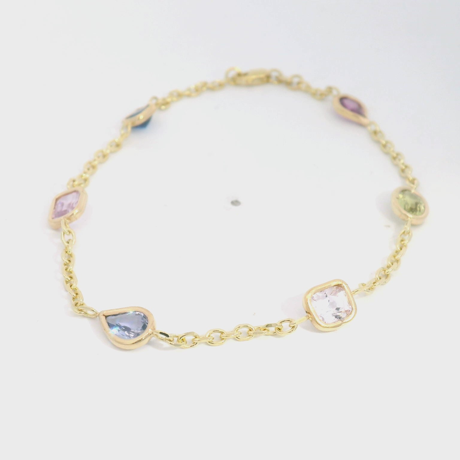 Mix color sapphire bracelet