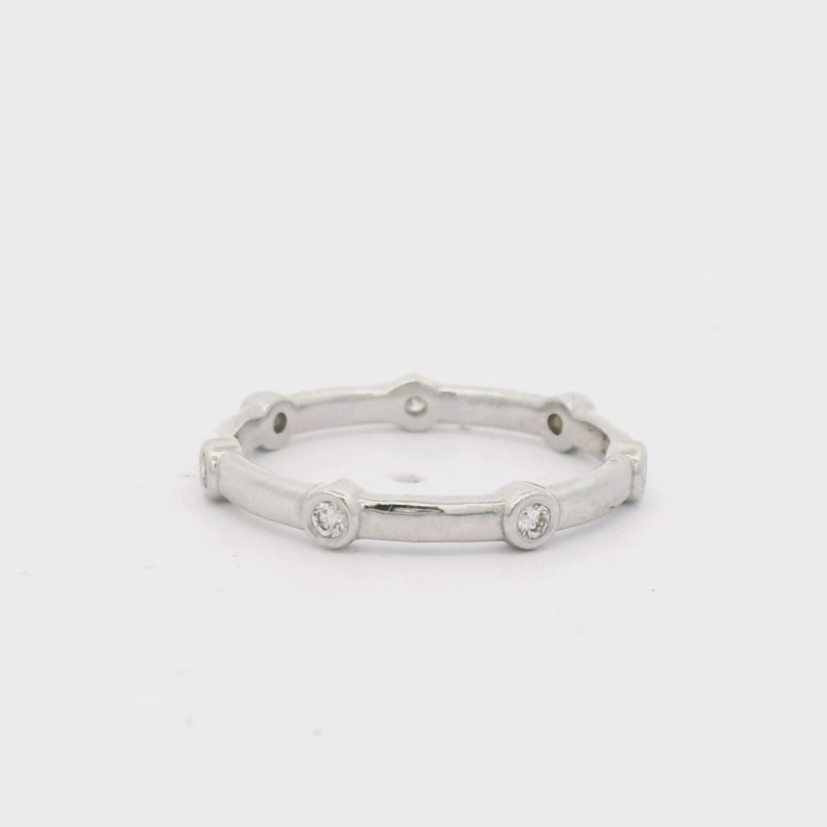 Stepping stone White Gold Diamond Ring